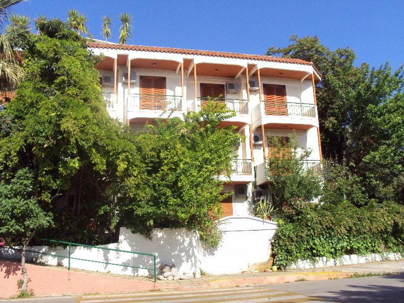 Hôtel Alexandros B à Nikiana Extérieur photo